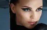 MECCAVERSITY: Creative Makeup with Rae Morris