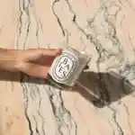 https://contenthub-delivery.mecca.com/api/public/content/I-023952-2-I-023952-A2-Diptyque-BaiesCandle-aKUCNFThb02qxaJ90lNt7g.webp?v=aef303b1