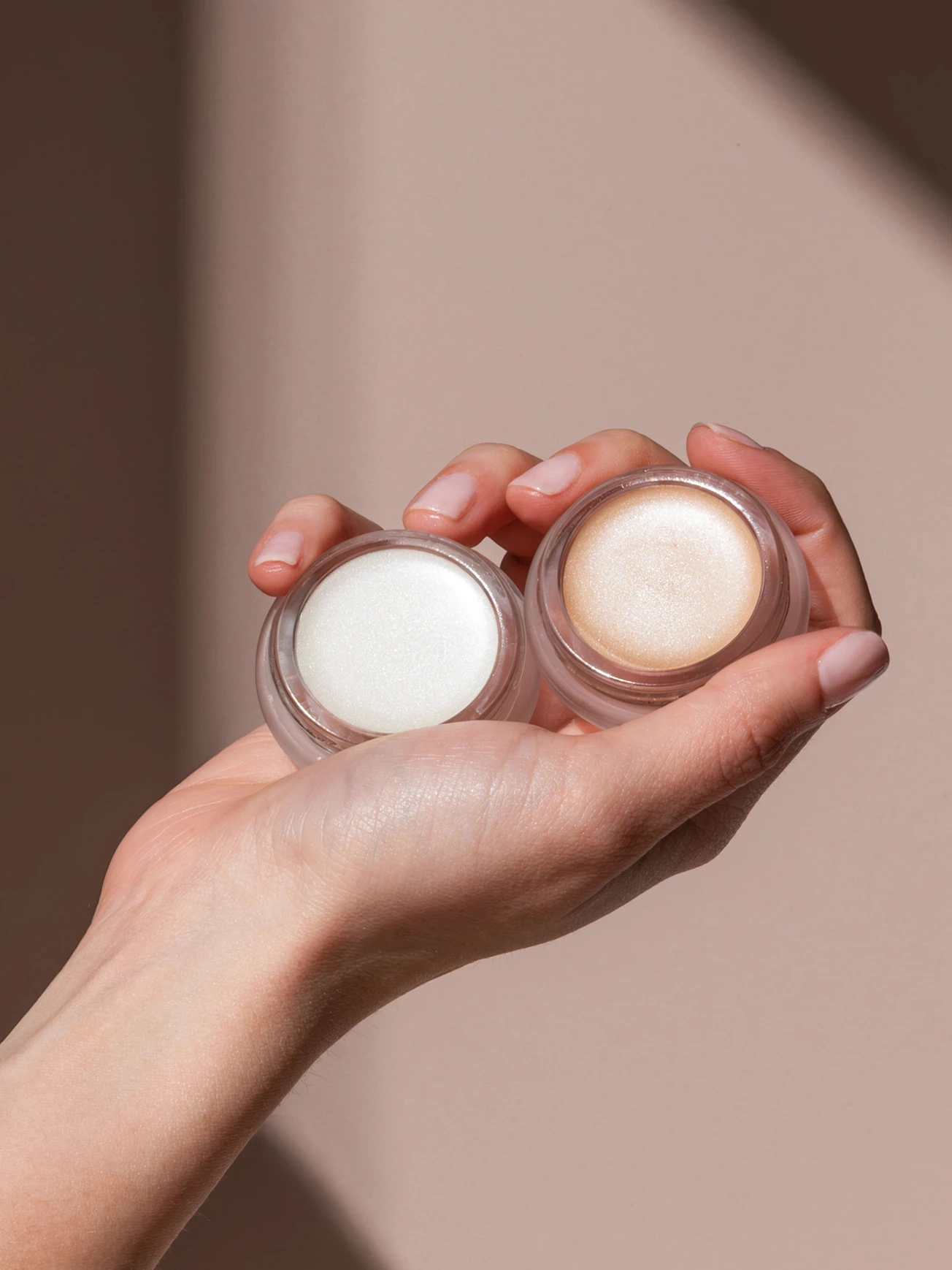 Alternative Image RMS Beauty Luminizer