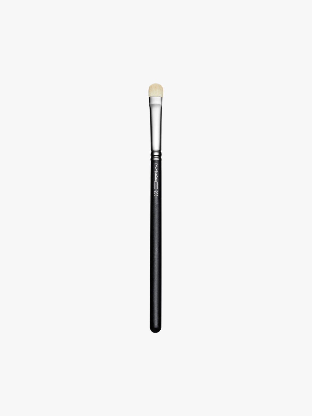 M·A·C Cosmetics 239 Eye Shader Brush MECCA