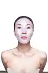 Alternative Image Knesko Diamond Radiance Collagen Face Mask