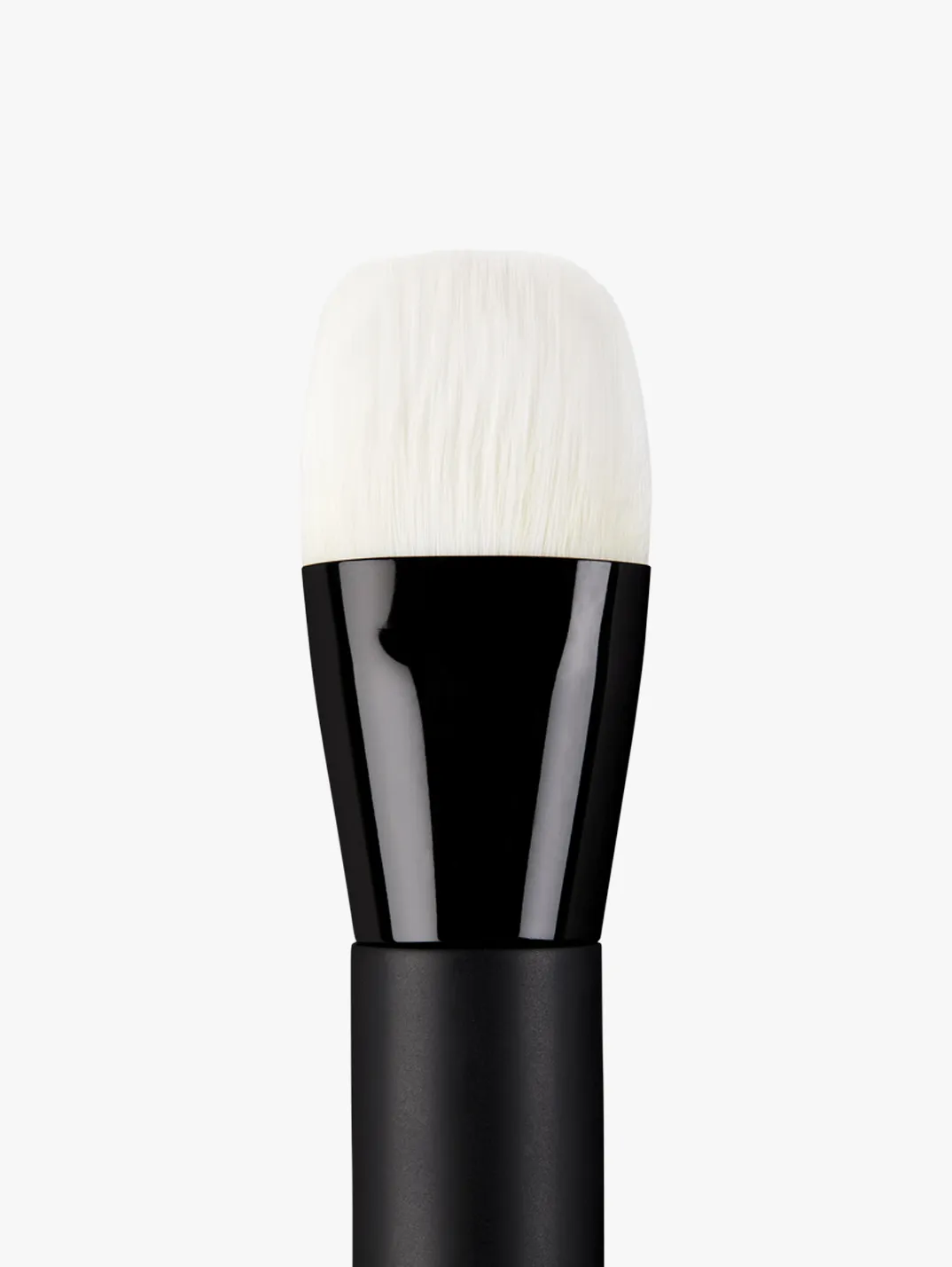 Alternative Image Rae Morris Jishaku?23 Liquid Foundation