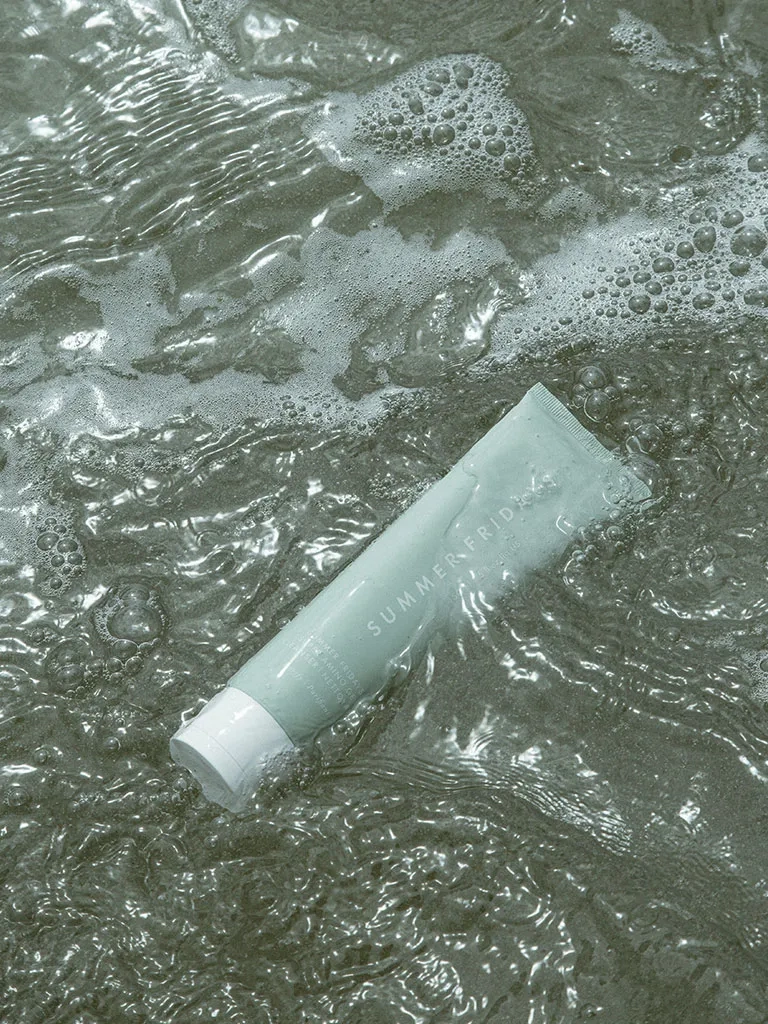 Alternative Image Summer Fridays Super Amino Cleanser