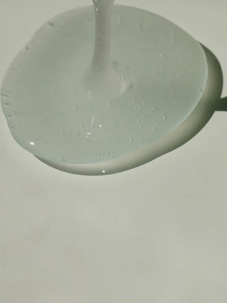 Swatch Summer Fridays Super Amino Cleanser
