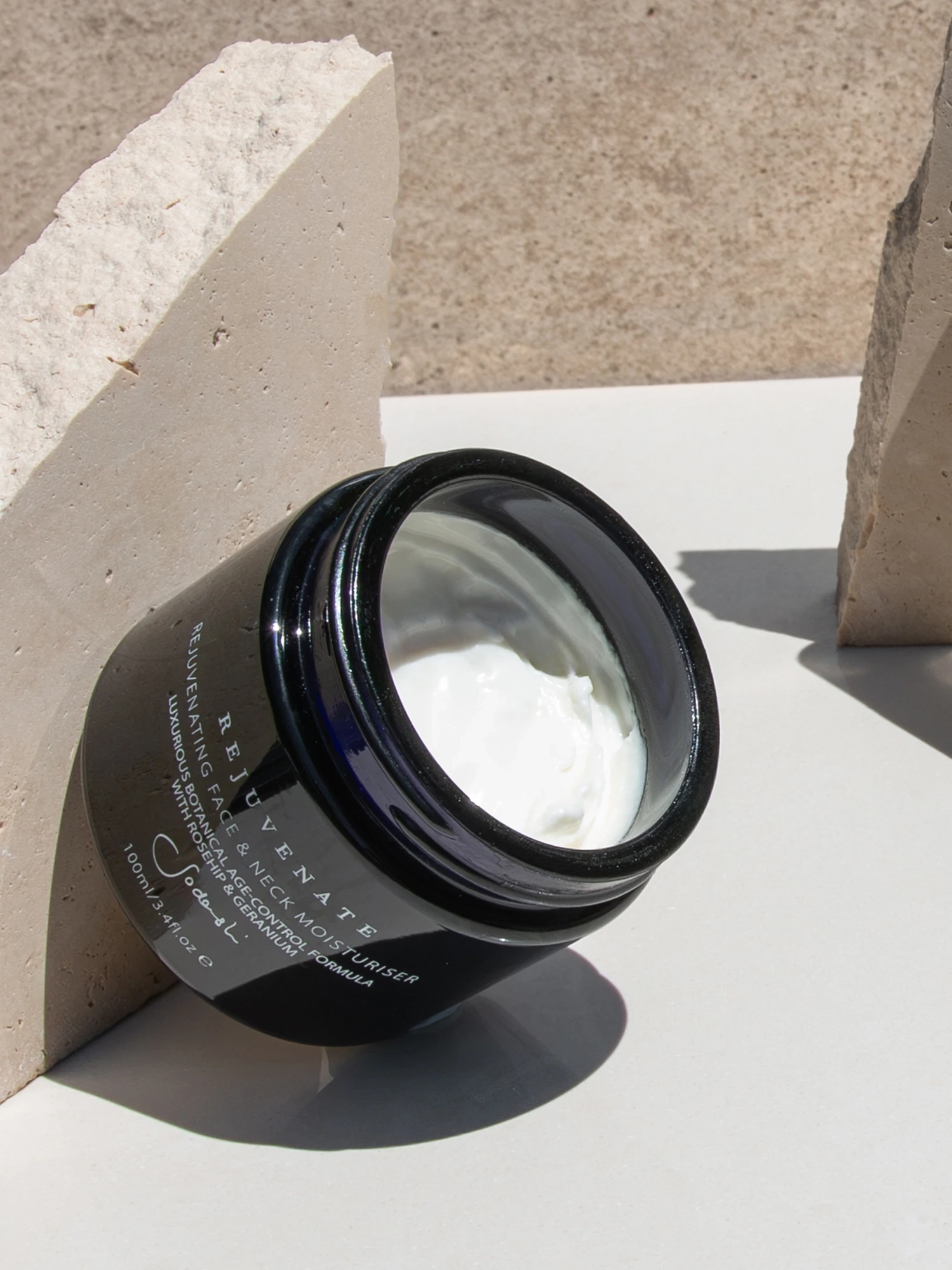 Alternative Image Sodashi Rejuvenating Face Neck Moisturiser