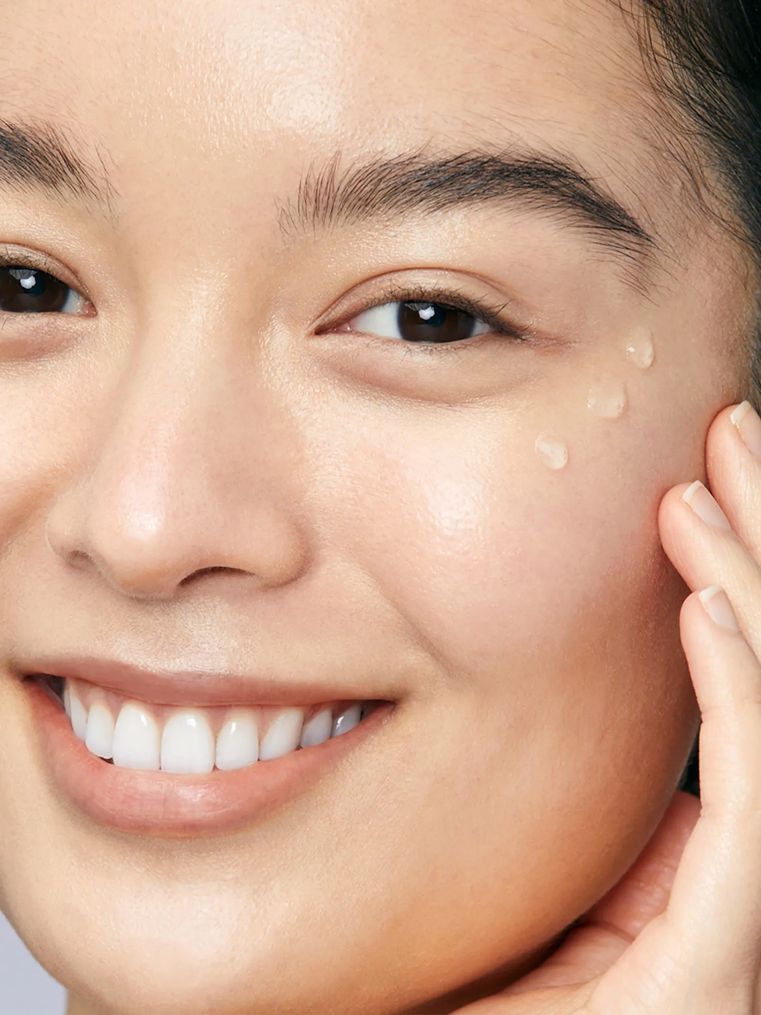 Alternative Image Mario Badescu Hyaluronic Dew Drops