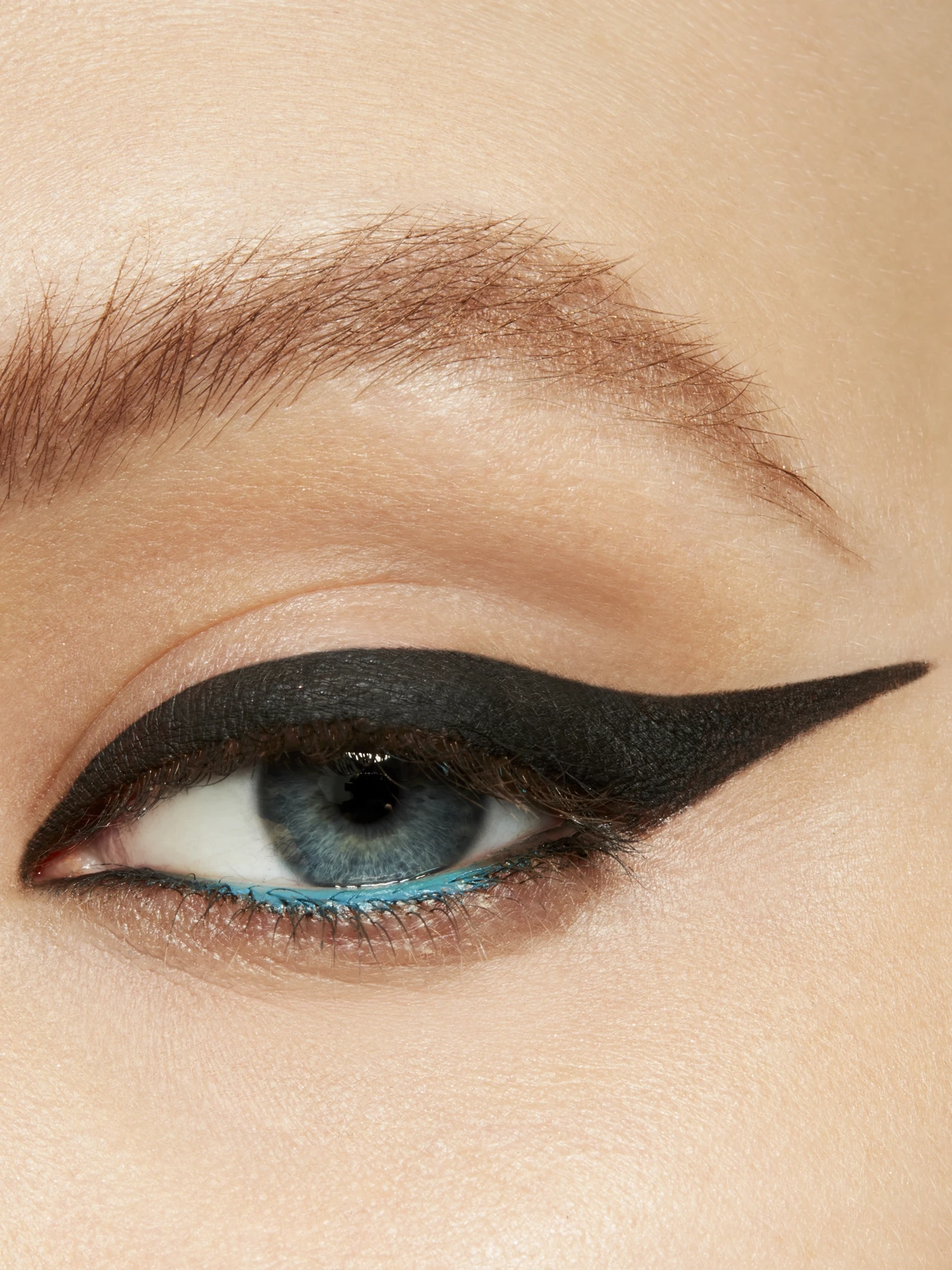 Alternative Image MAC Cosmetics Pro Longwear Fluidline Eyeliner