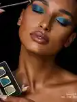 Alternative Image Hourglass Curator Eyeshadow