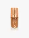 Hero Charlotte Tilbury Airbrush Flawless Foundation