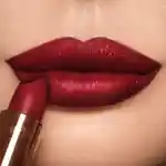 Alternative Image Charlotte Tilbury K. I. S. S. I. N. G