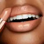 Alternative Image Charlotte Tilbury K. I. S. S. I. N. G