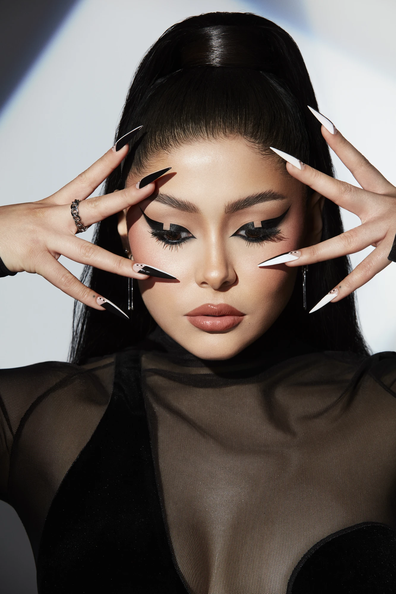 Alternative Image Morphe Make It Big Brush Tip Liquid Liner