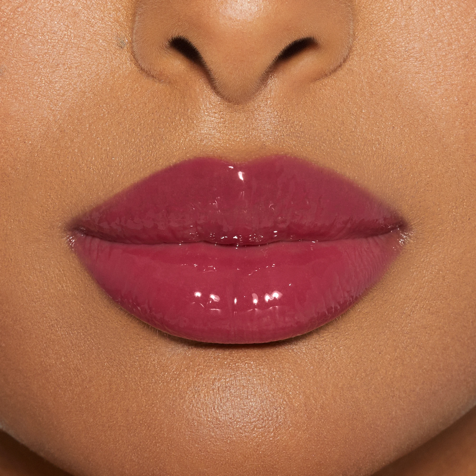 Alternative Image Kylie Beauty High Gloss