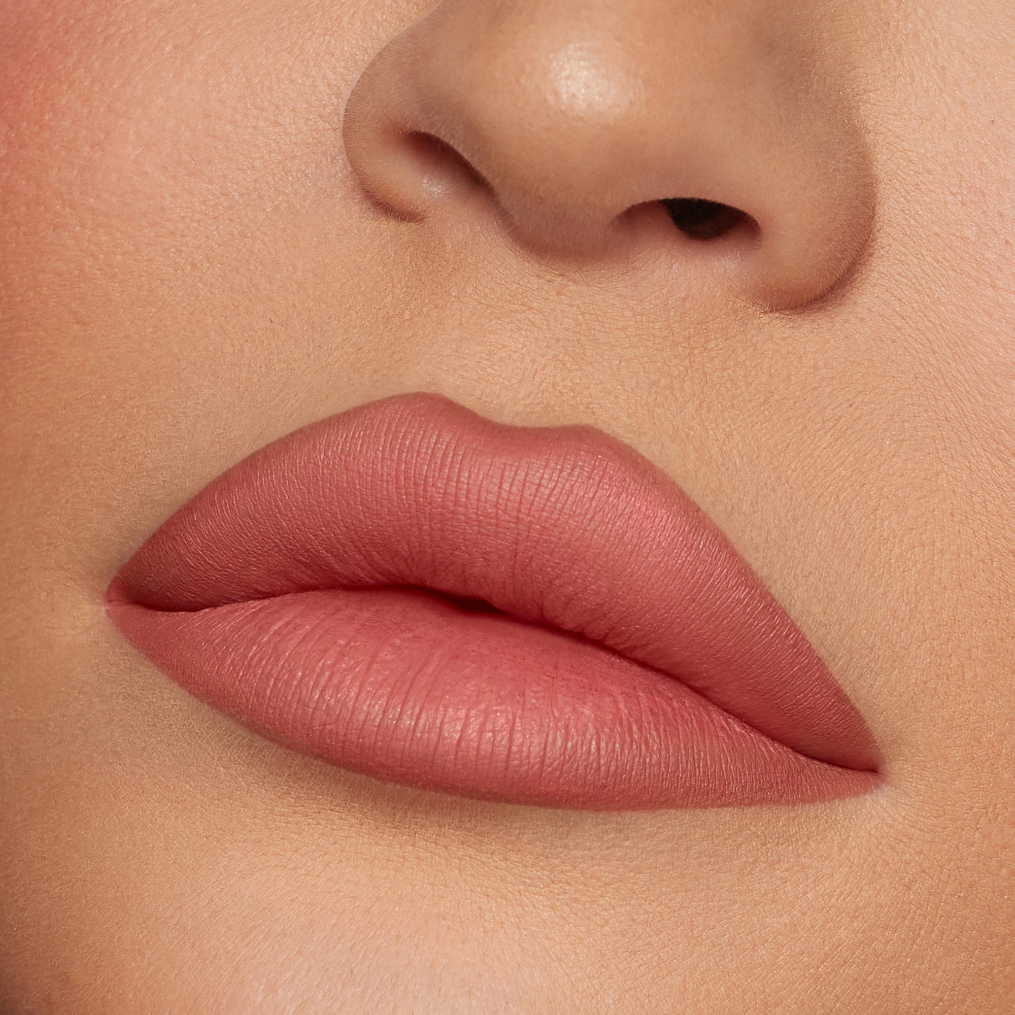 Alternative Image Kylie Beauty Matte Lip Kit