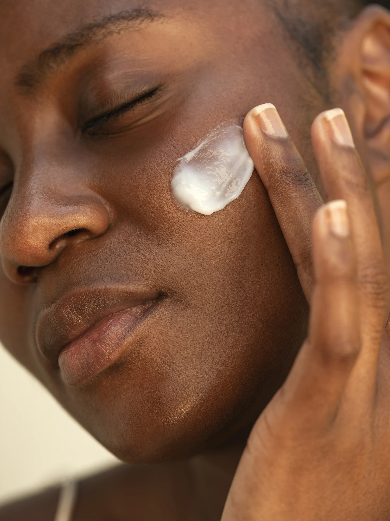 Alternative Image ALPHAH Essential Hydration Cream