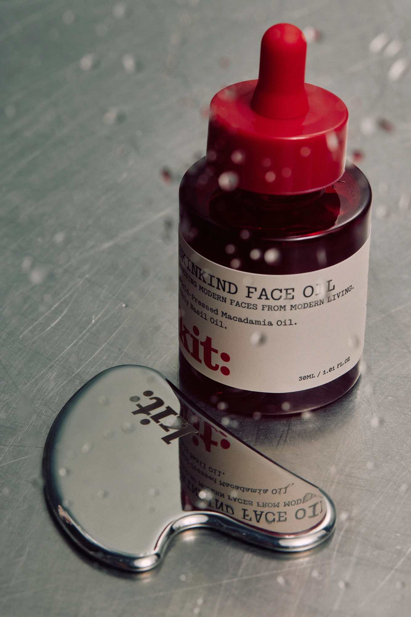 Alternative Image Kit Gua Sha Facial Tool