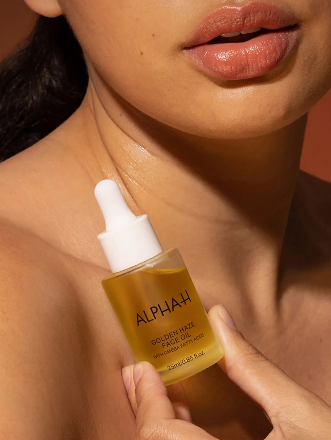 Alternative Image Alpha H Golden Haze Face Oil