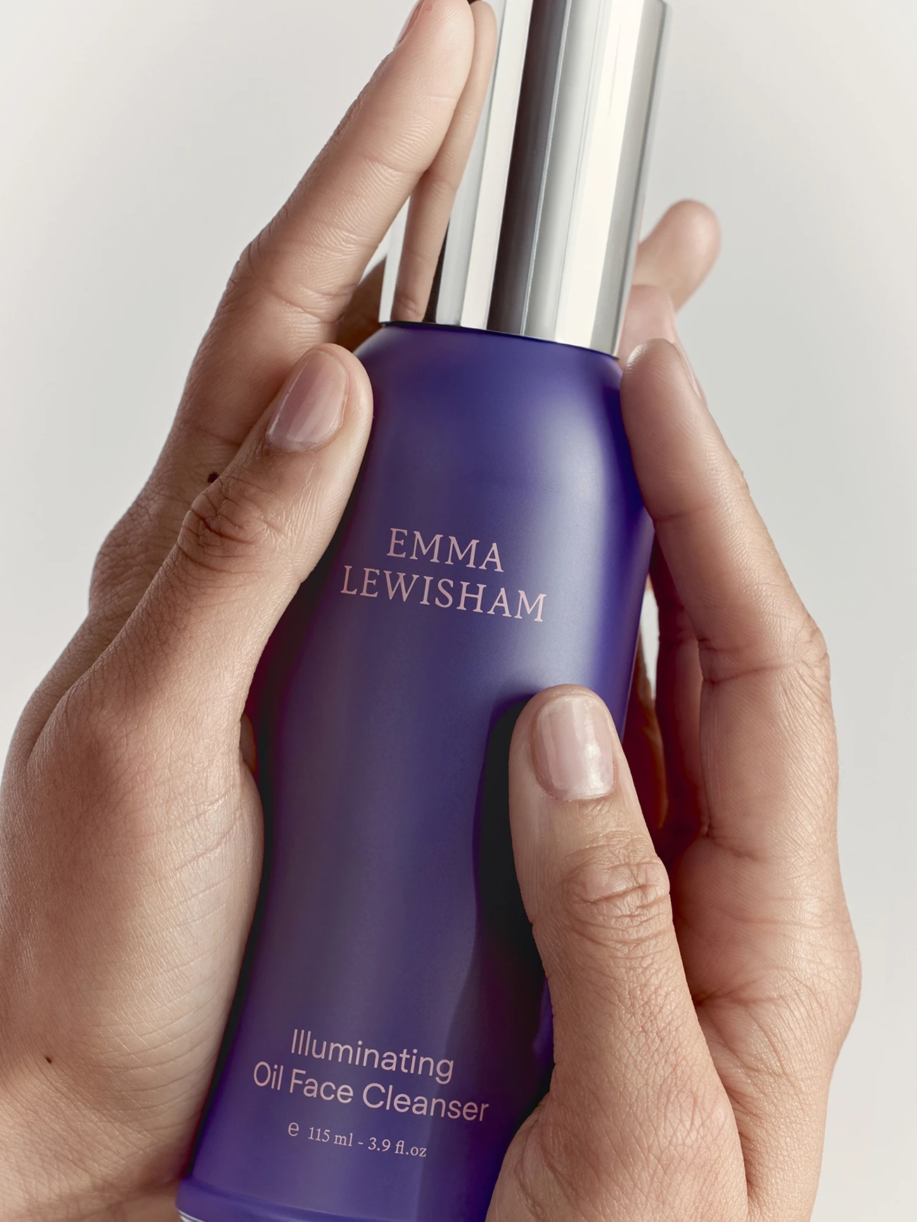 Alternative Image Emma Lewisham Illuminating Oil Cleanser
