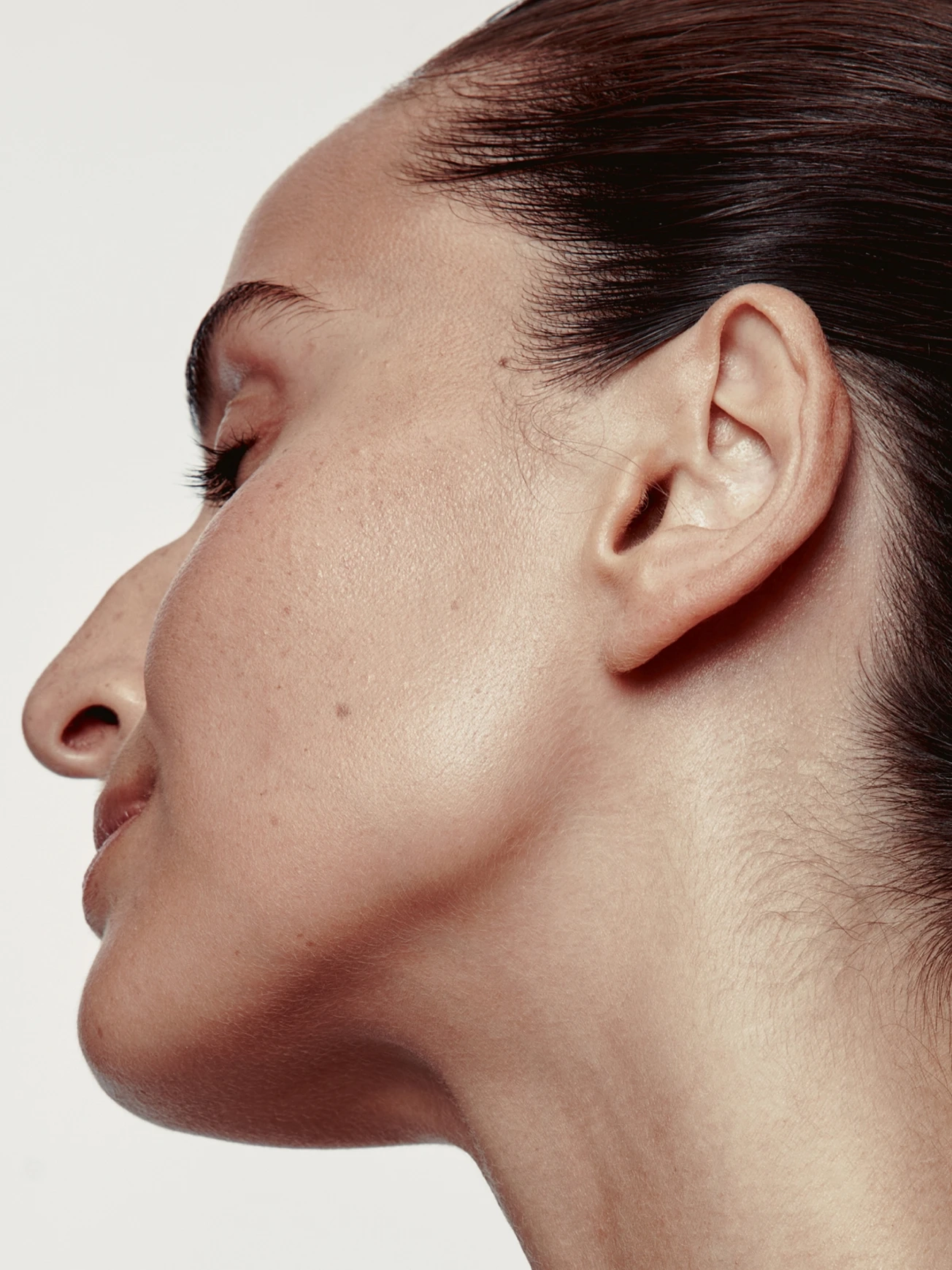 Alternative Image Emma Lewisham Illuminating Exfoliant