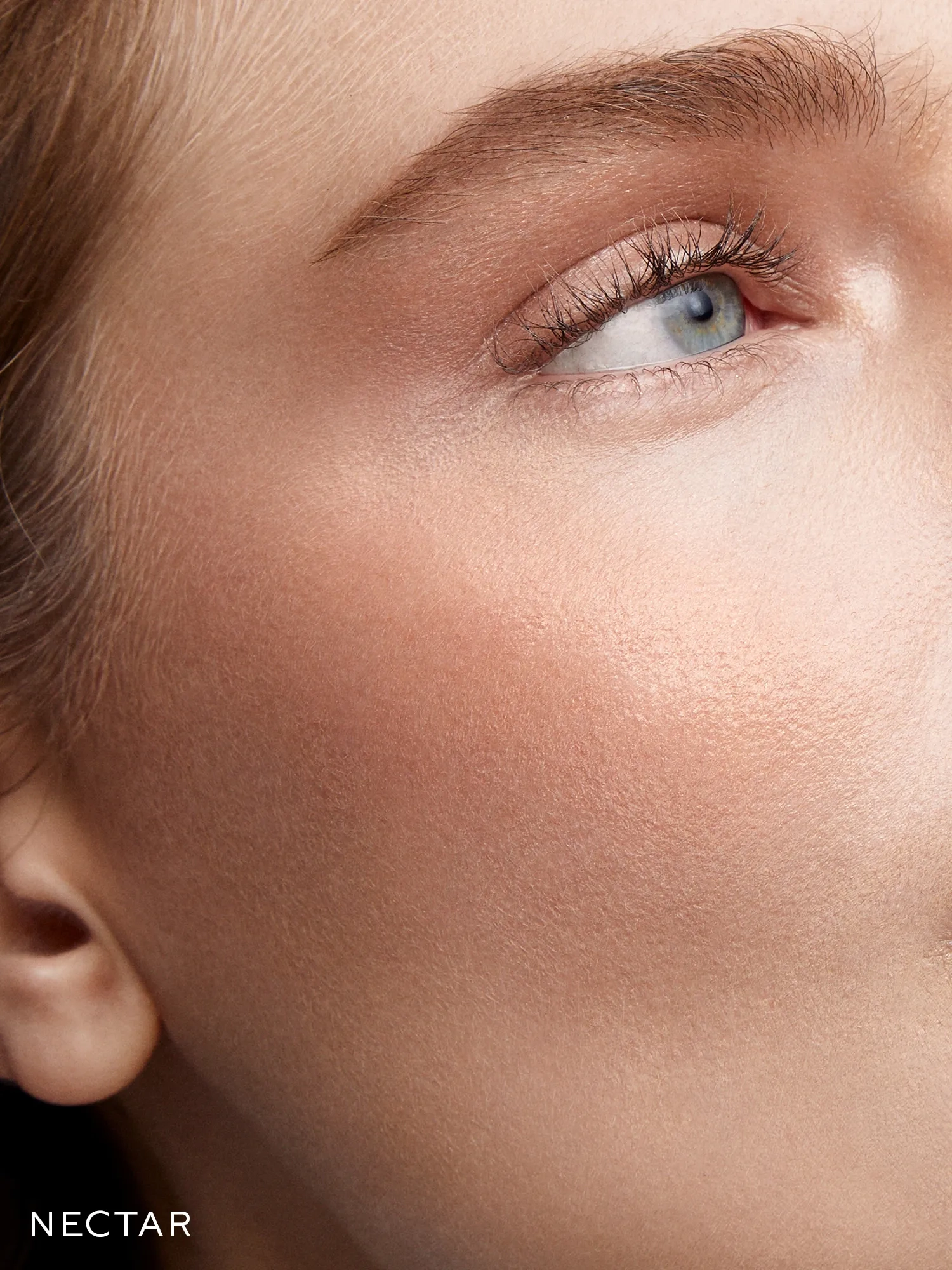 Alternative Image Westman Atelier Petite Lit Up Highlight Stick
