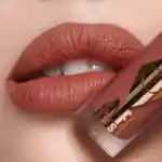 Alternative Image Charlotte Tilbury Airbrush Flawless Lip Blur Honery Blur