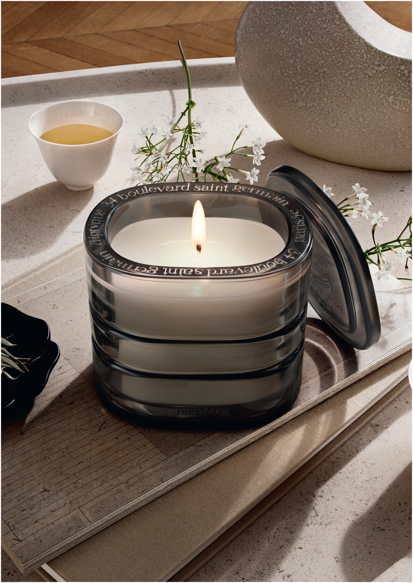 DIPTYQUE Vallée du Temps Premium Scented Candle | MECCA