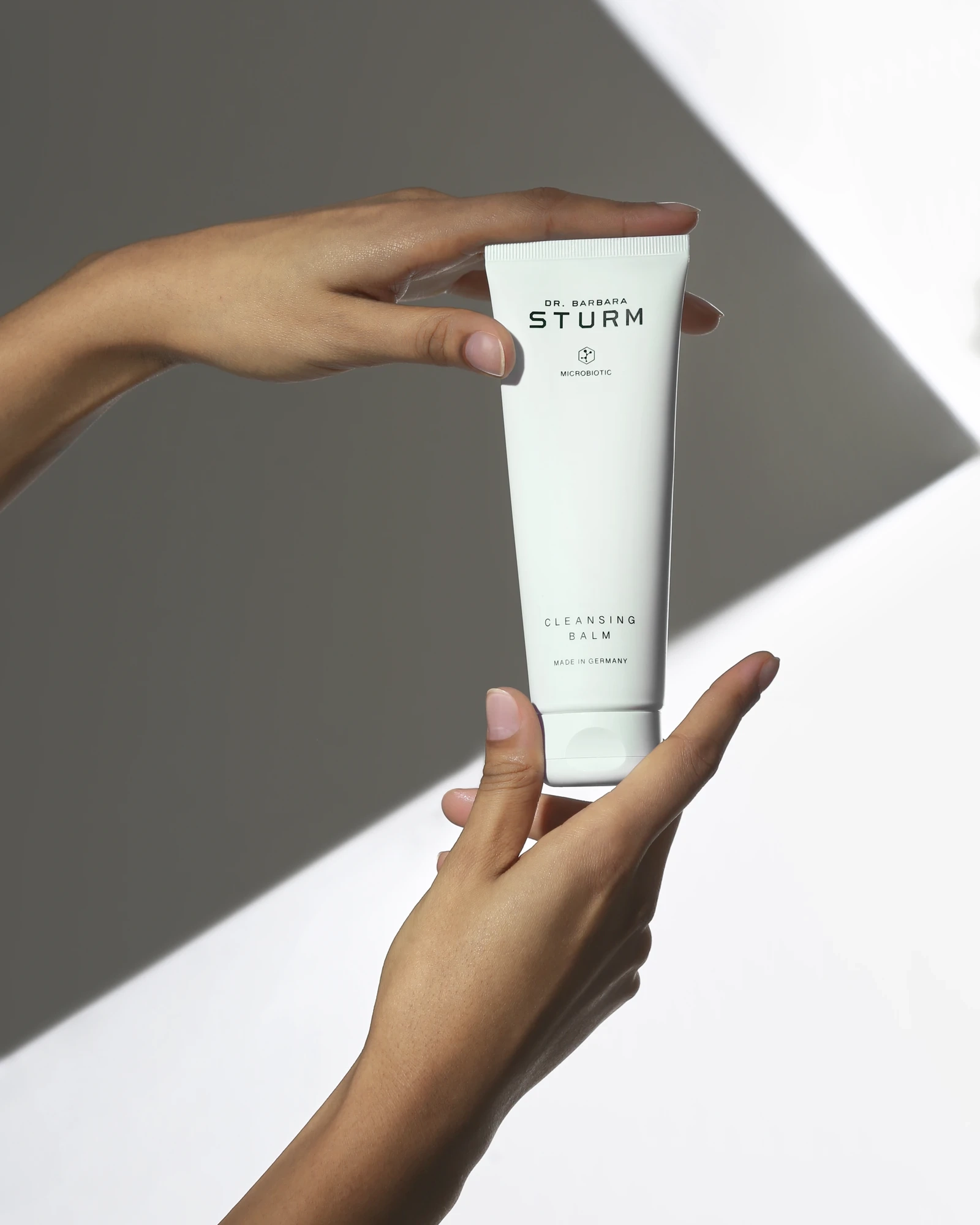 Alternative Image Dr Barbara Sturm Microbiotic Cleansing Balm