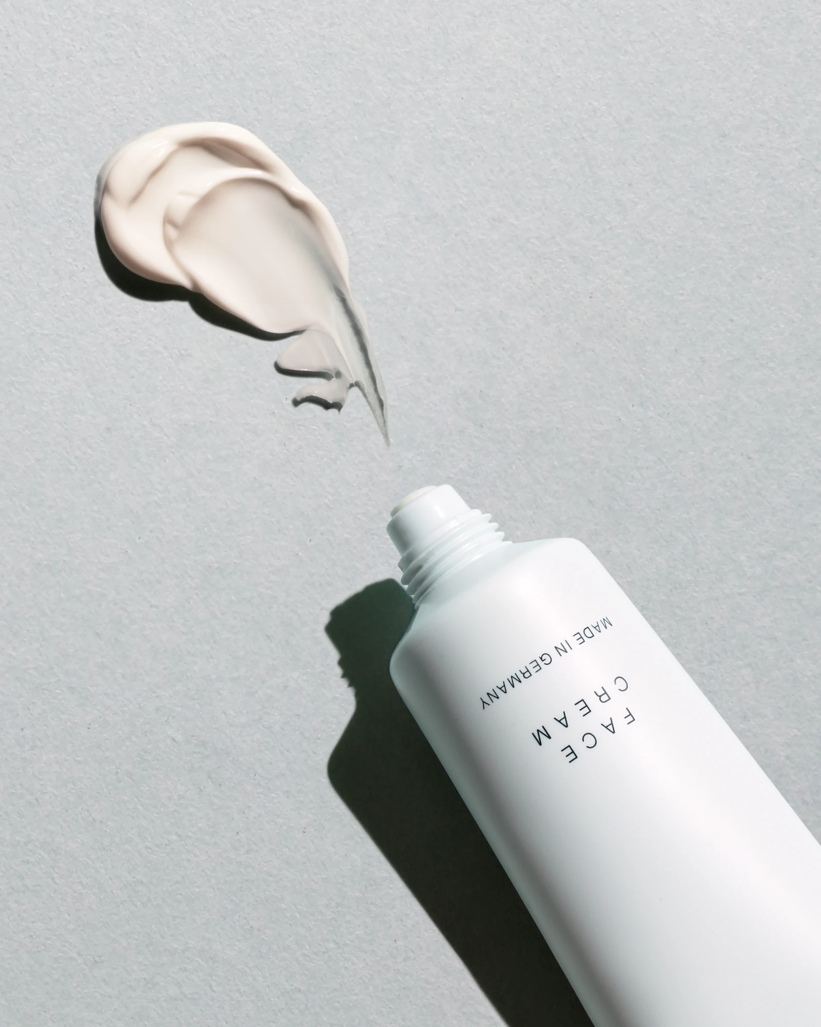 Alternative Image Dr Barbara Sturm Microbiotic Balancing Face Cream
