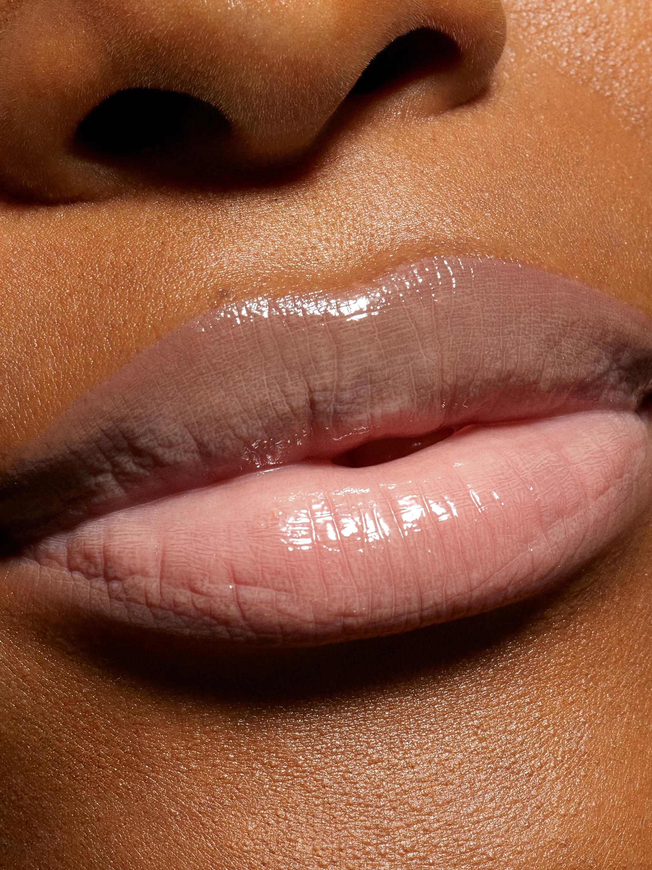 Supple Kiss Lip Glaze