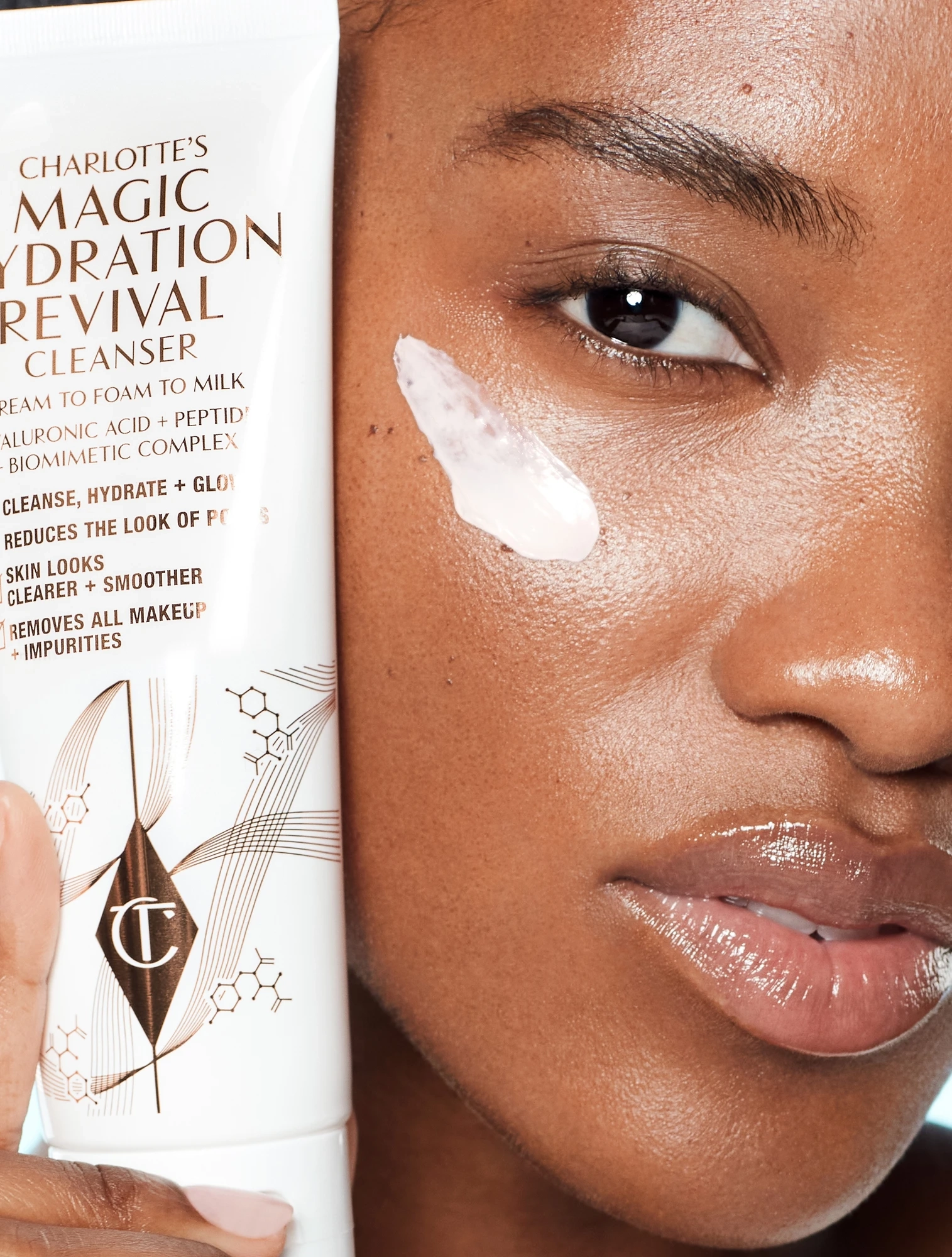 Alternative Image Charlotte Tilbury Charlottes Magic Hydration Revival Cleanser