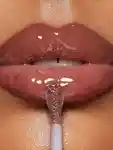 Alternative Image Charlotte Tilbury Collagen Lip Bath
