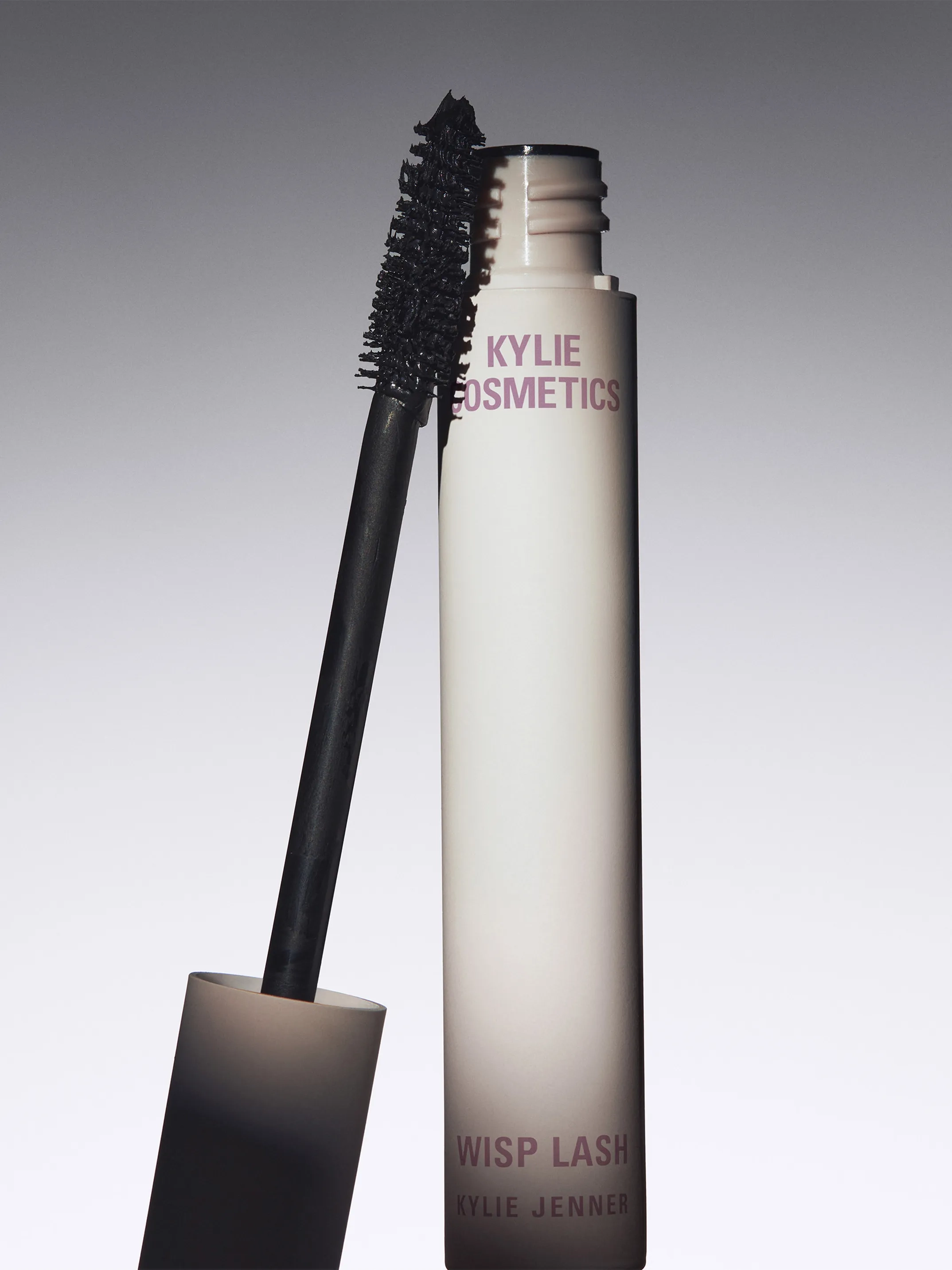 【新品】KYLIE COSMETICS WISP LASH ロングマスカラ Wisp Lash Mascara Kylie Jenner | Kylie Cosmetics by Kylie Jenner