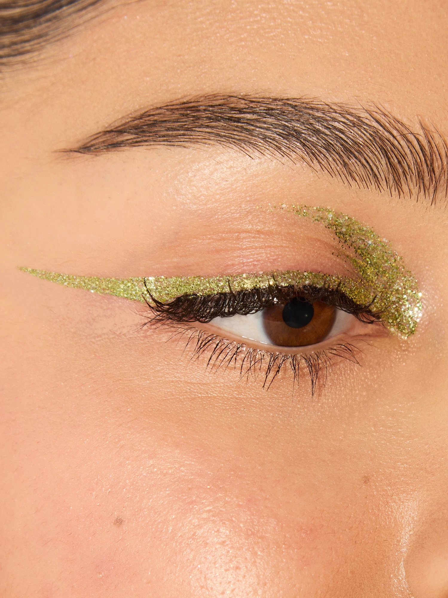 Alternative Image Half Magic Glitterpill Glitter Eye Paint Liner