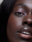 Alternative Image Urban Decay Face Bond Foundation