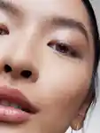 Alternative Image Urban Decay Face Bond Foundation