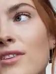 Alternative Image Urban Decay Face Bond Foundation