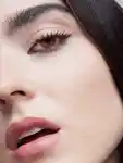 Alternative Image Urban Decay Face Bond Foundation