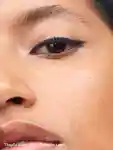 Alternative Image Glossier No1 Pencil Creamy Long Wearing Eyeliner