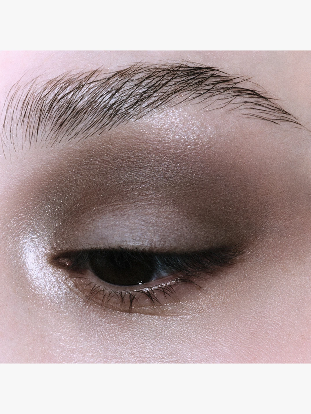 Alternative Image Kylie Cosmetics Smokey Kyshadow Palette
