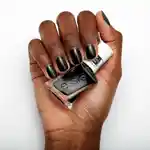 Alternative Image Essie Gel Couture