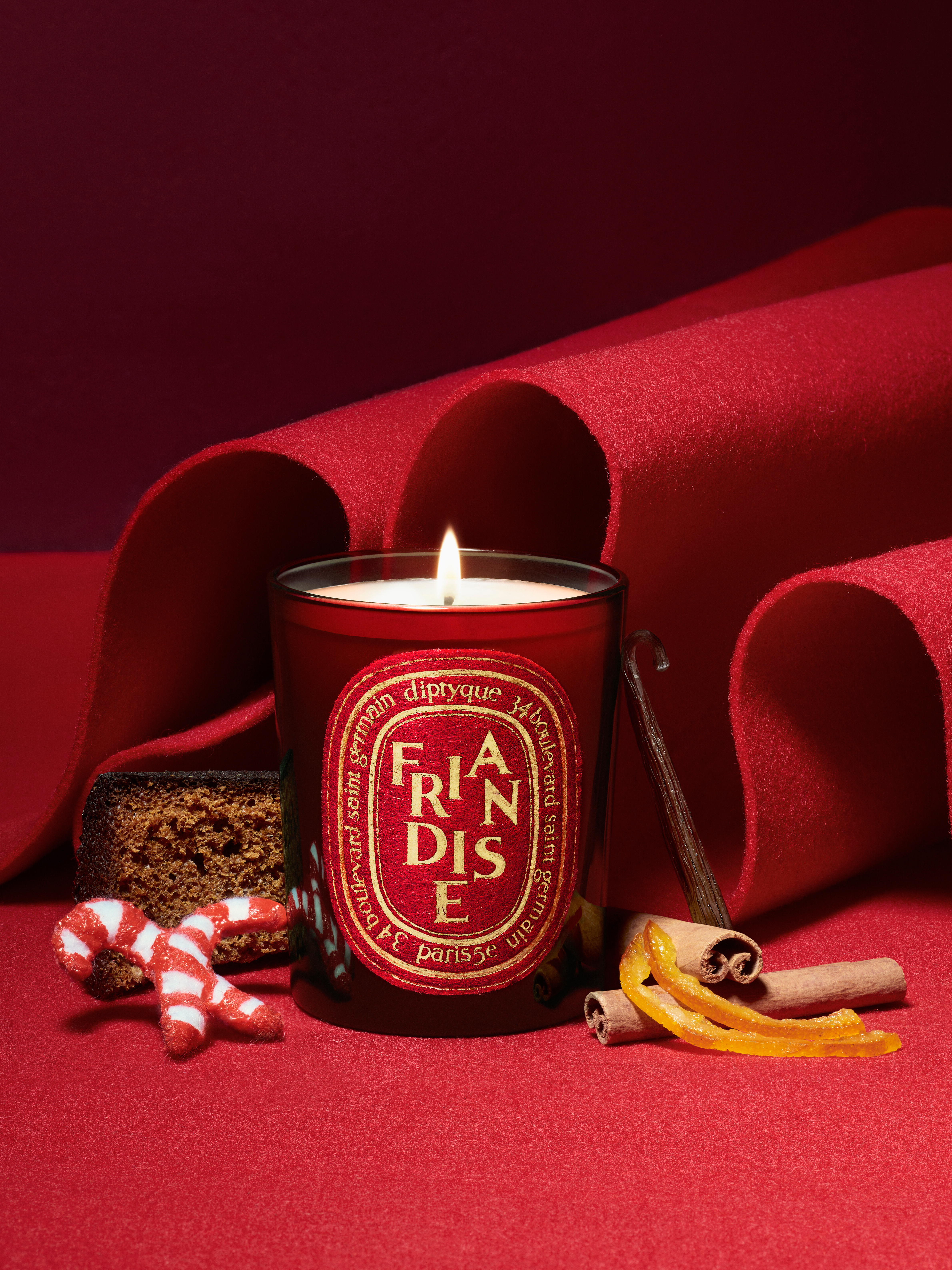 DIPTYQUE Candle Carousel Holiday 2019 for 70g Candle outlets