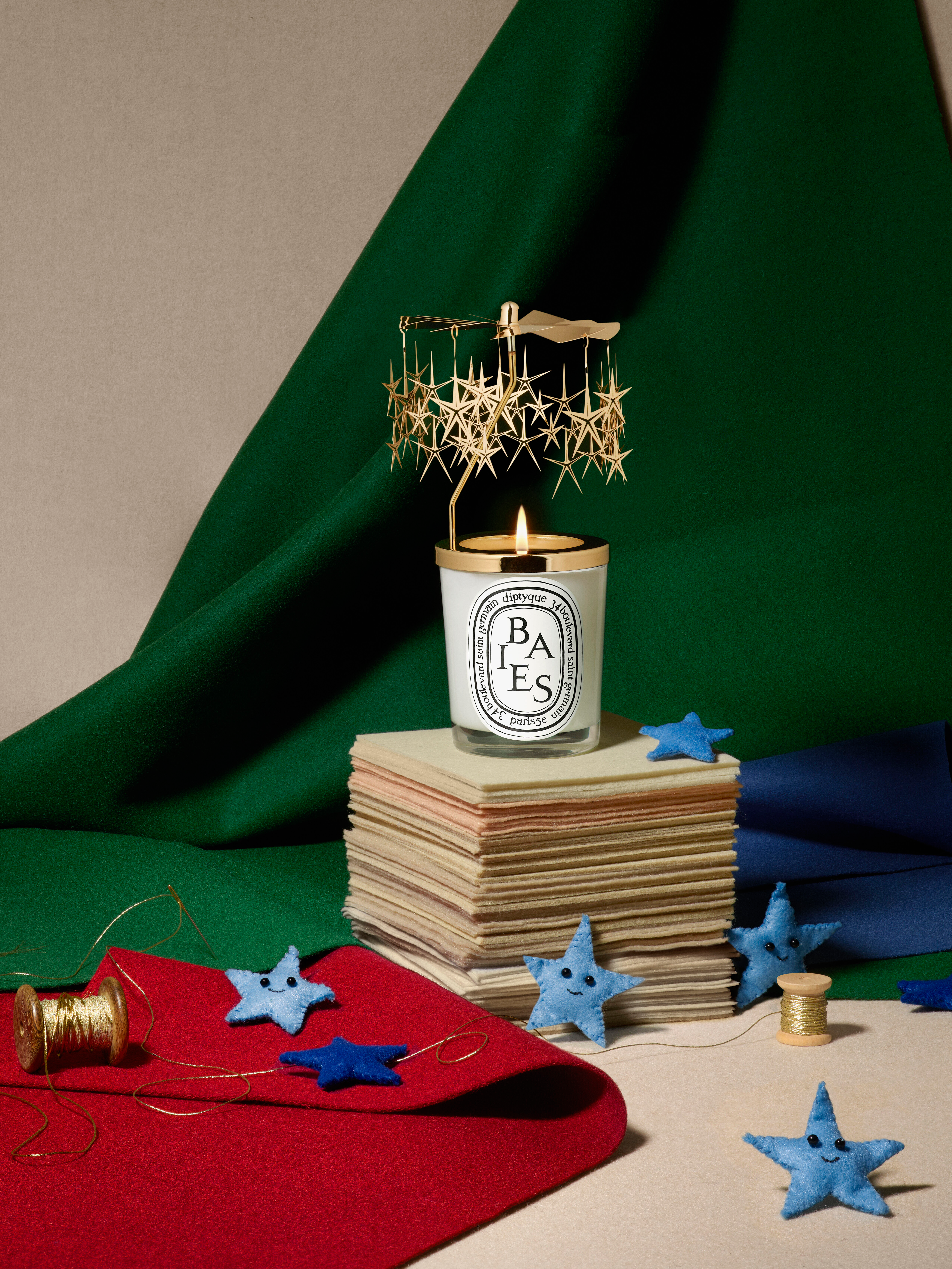 DIPTYQUE Baies Classic Candle & Holiday Carousel Set | MECCA