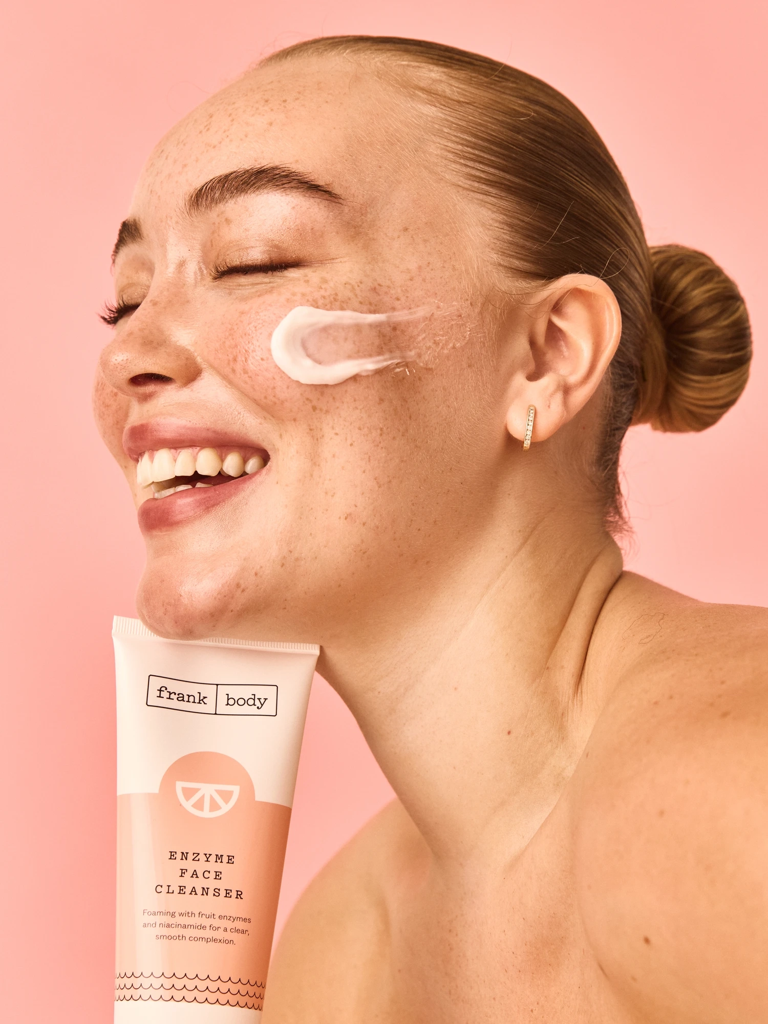 Alternative Image Frank Body Enzyme Face Cleanser