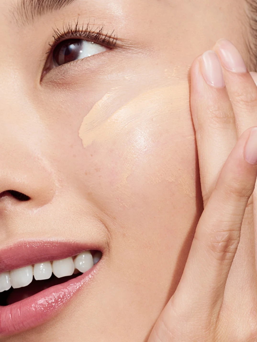 Alternative Image Clinique Even Better Clinical Vitamin Makeup SP F25