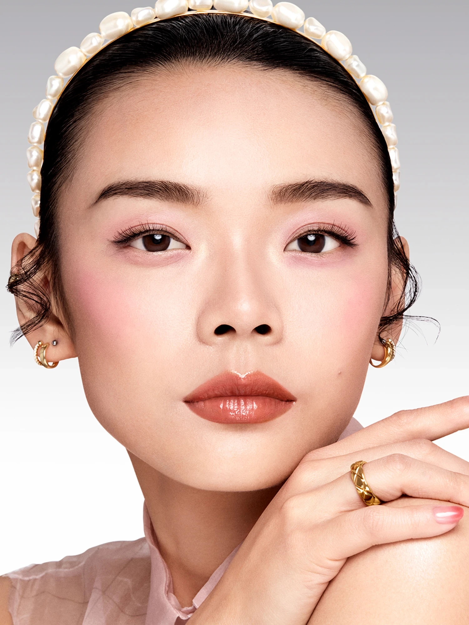 Alternative Image Estee Lauder Melt On Glosstick Lipstick
