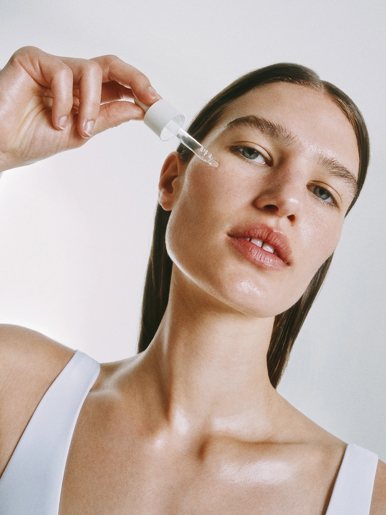 Alternative Image GOOP Goopbeauty Exosome Hydration Therapy Serum