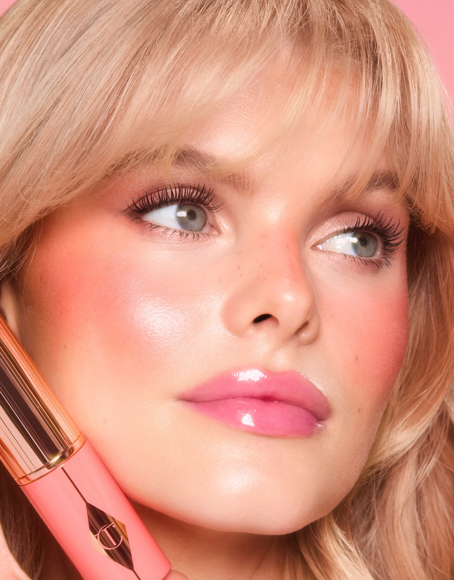 Alternative Image Charlotte Tilbury Unreal Blush Healthy Glow Stick