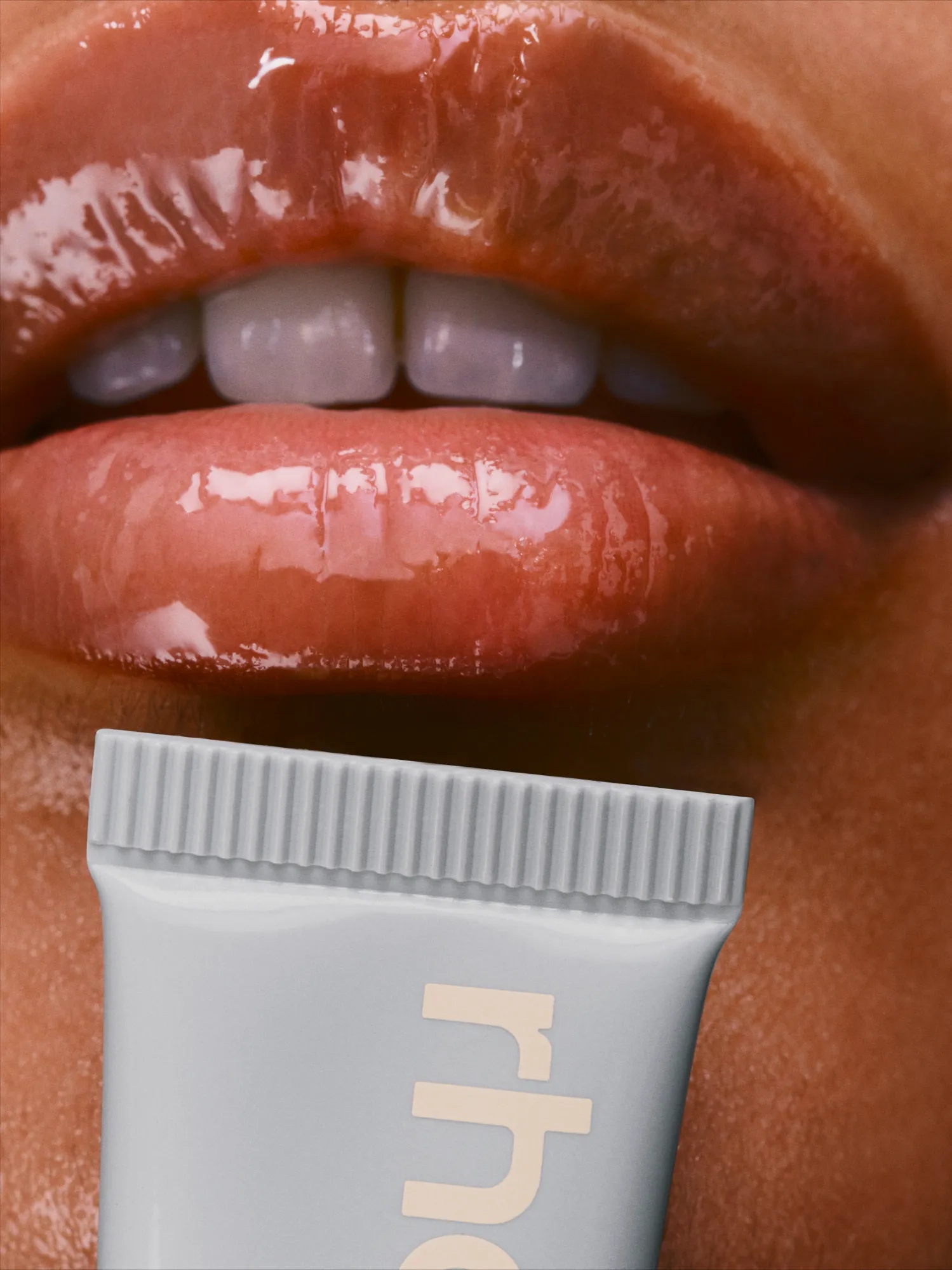 リップグロス rhodePEPTIDE LIPTREATMENT Sugarberry Rhode Sugarberry Lip Peptide Treatment 🫐🥞 GLOBAL SHIPPING - AUS