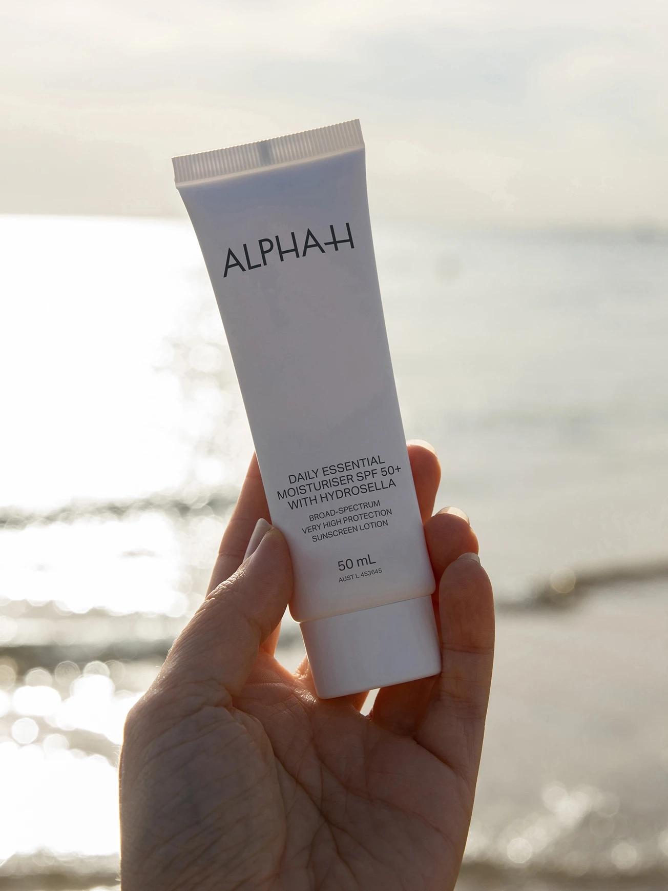 Alternative Image ALPHAH Daily Essential Moisturiser50 Ml
