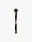 Hero Victoria Beckham Beauty 13. Sculpt& Blend Brush